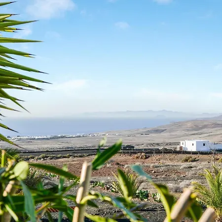 Casa Amanecer 2 Holiday home Macher